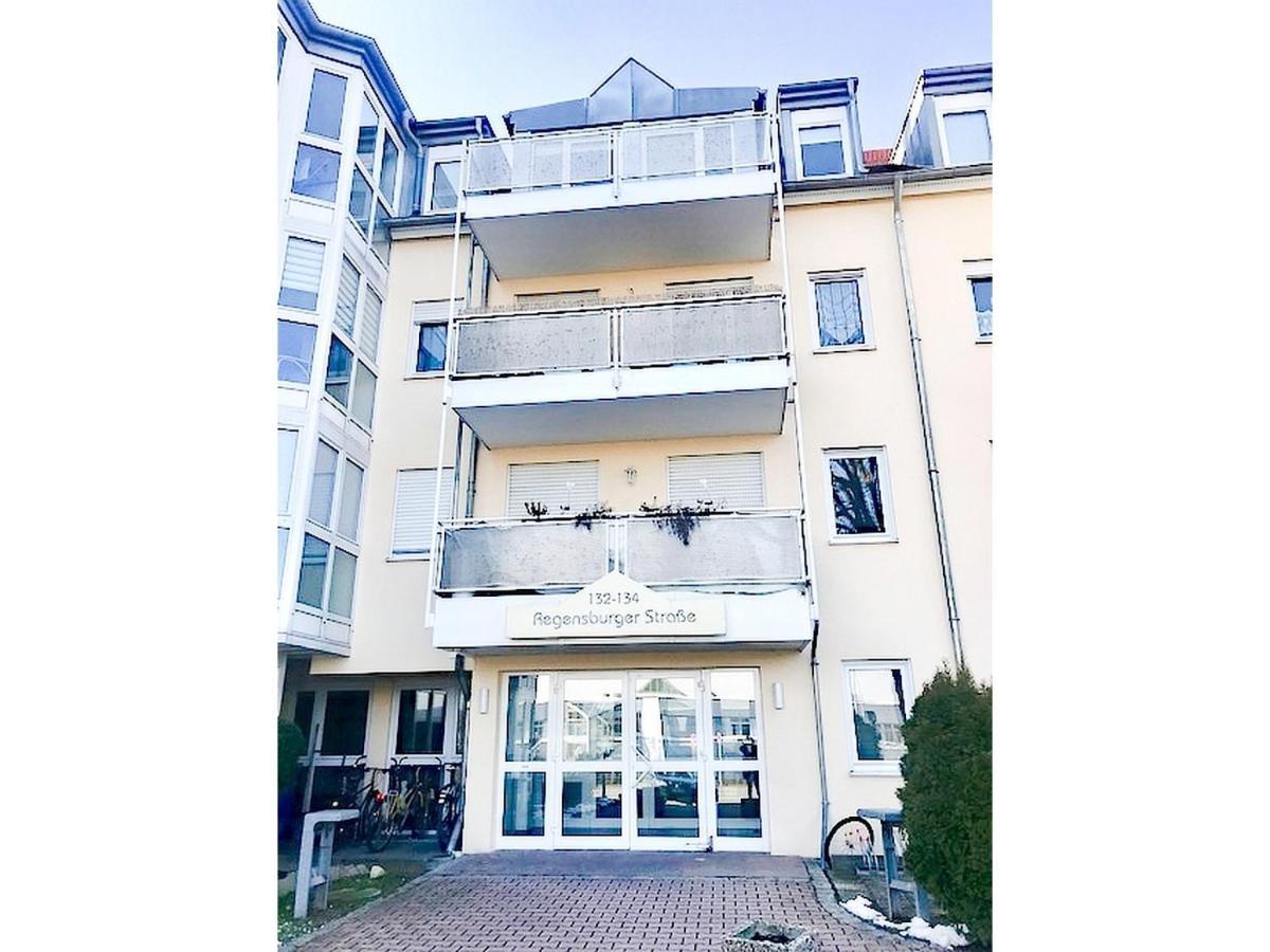 SUNNYHOME Monteurwohnungen und Apartments in Weiden Weiden in der Oberpfalz Exterior foto